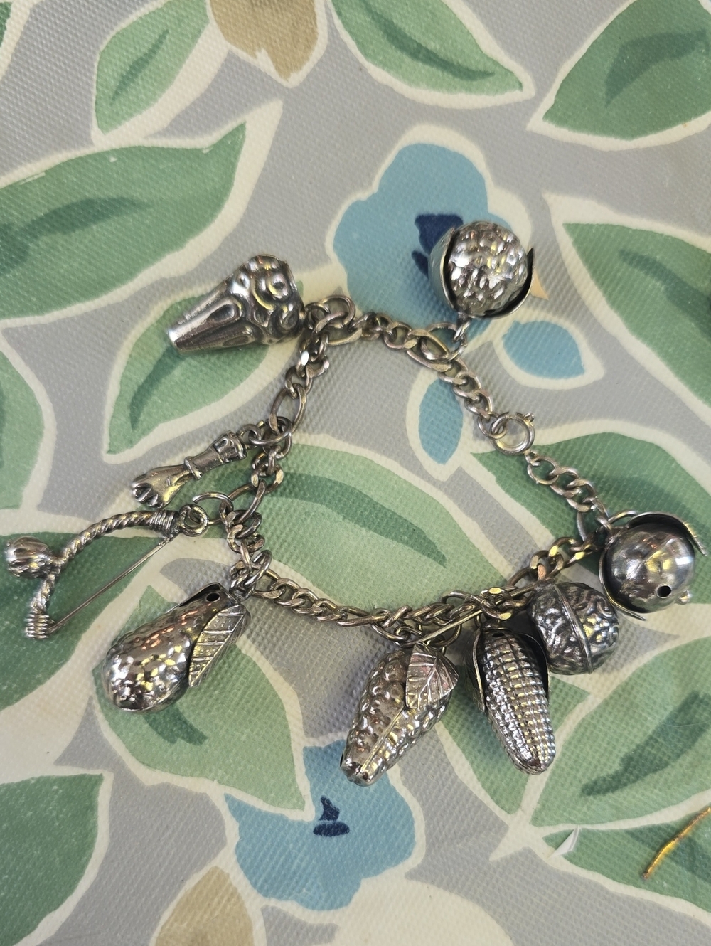 Vintage Penca De Balangandan 9 Charms Amulet Silver Tone Chain Bracelet
